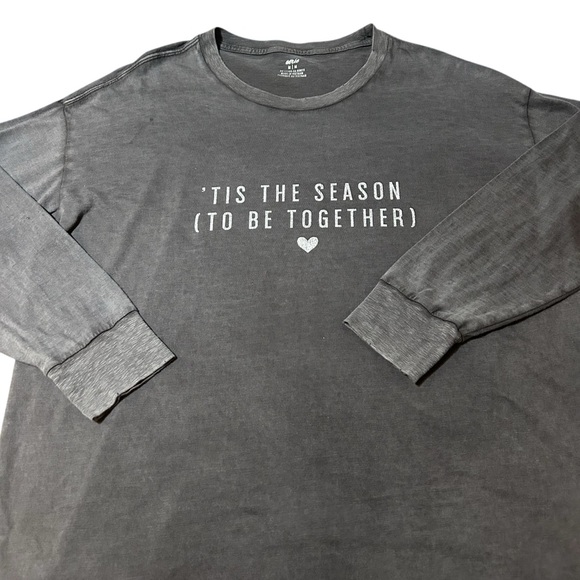 Aerie Charcoal Long Sleeve Top Graphics Tis The Season (To Be Together) Size Med - Picture 3 of 12